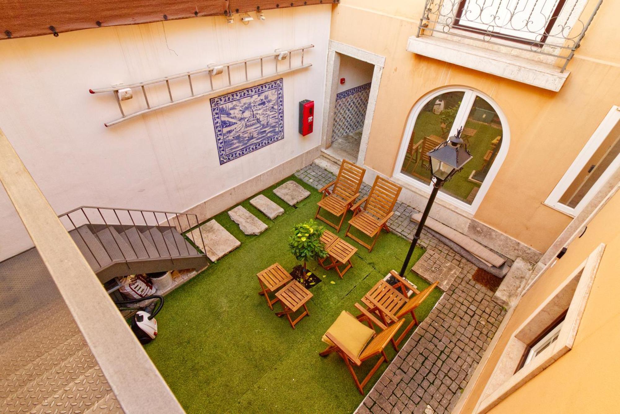 Purple Break Appartement Lissabon